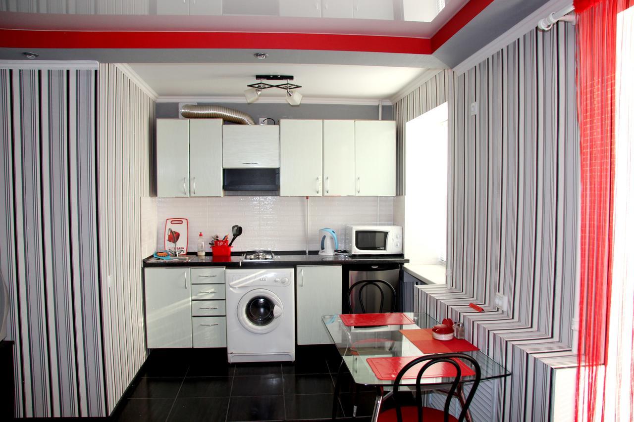 Apartment On Bohoiavlenskyi Avenue Mykolaiv Exterior foto